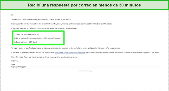 Captura de pantalla de una conversación por correo electrónico con el equipo de atención al cliente de ExpressVPN sobre el protocolo LightWay