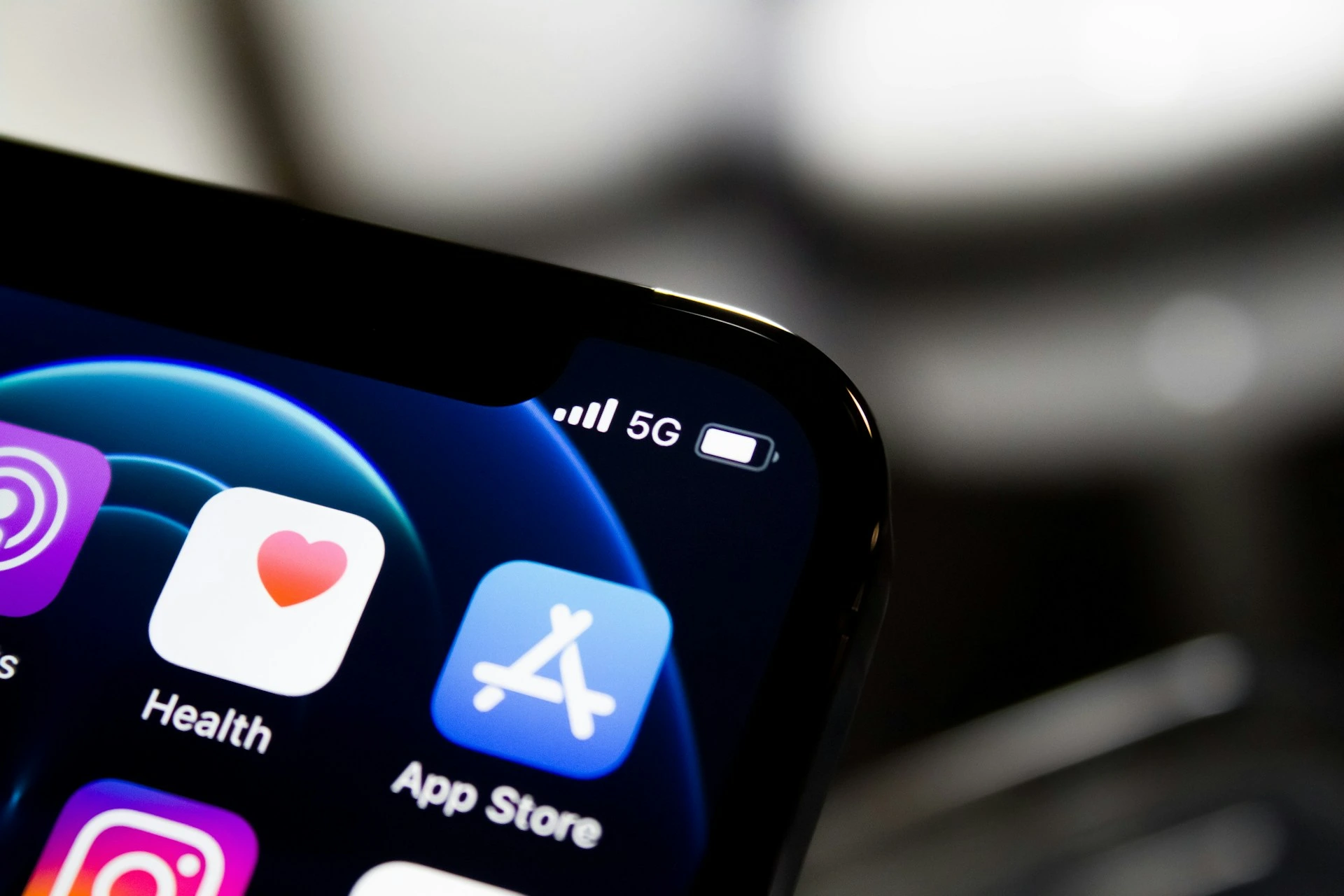 DeepSeek Ranks In First Place On Apple’s App Store, Surpassing ChatGPT