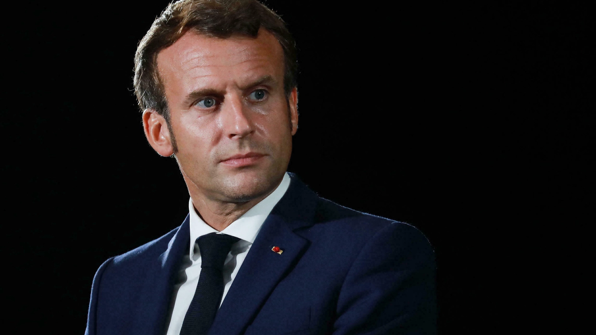 France Considers Social Media Ban For Under 15s