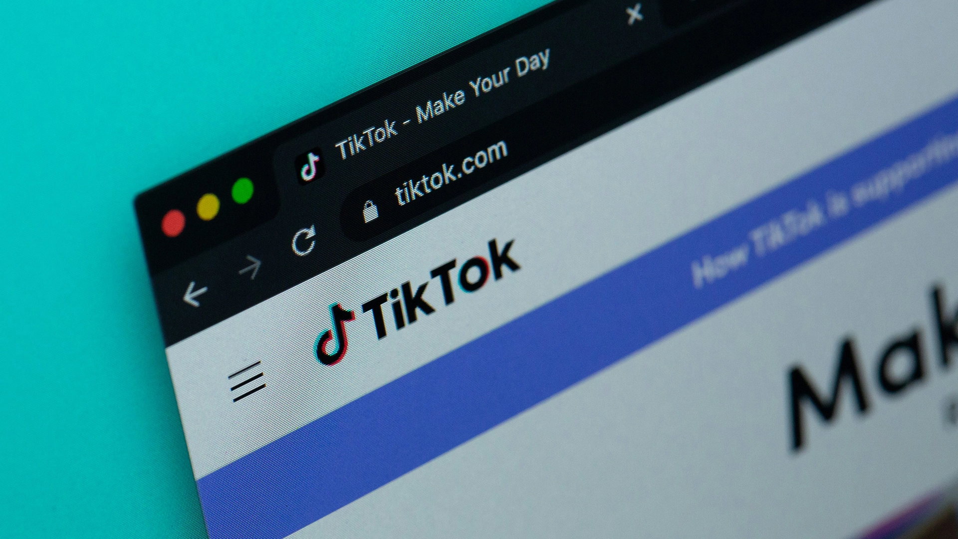 New TikTok Scam Uses AI Ads and Spyware to Trick Users