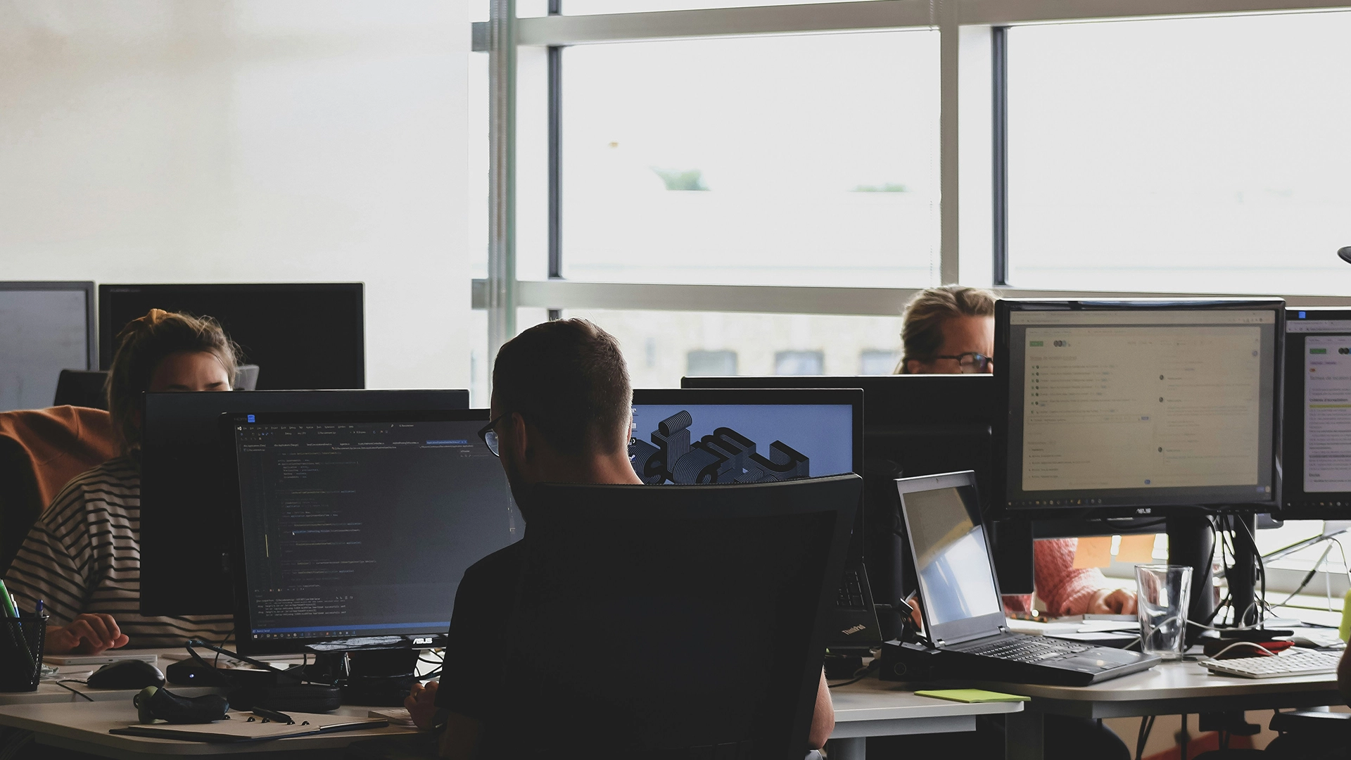 Cursor AI Code Editor Flaw Lets Hackers Run Code Automatically