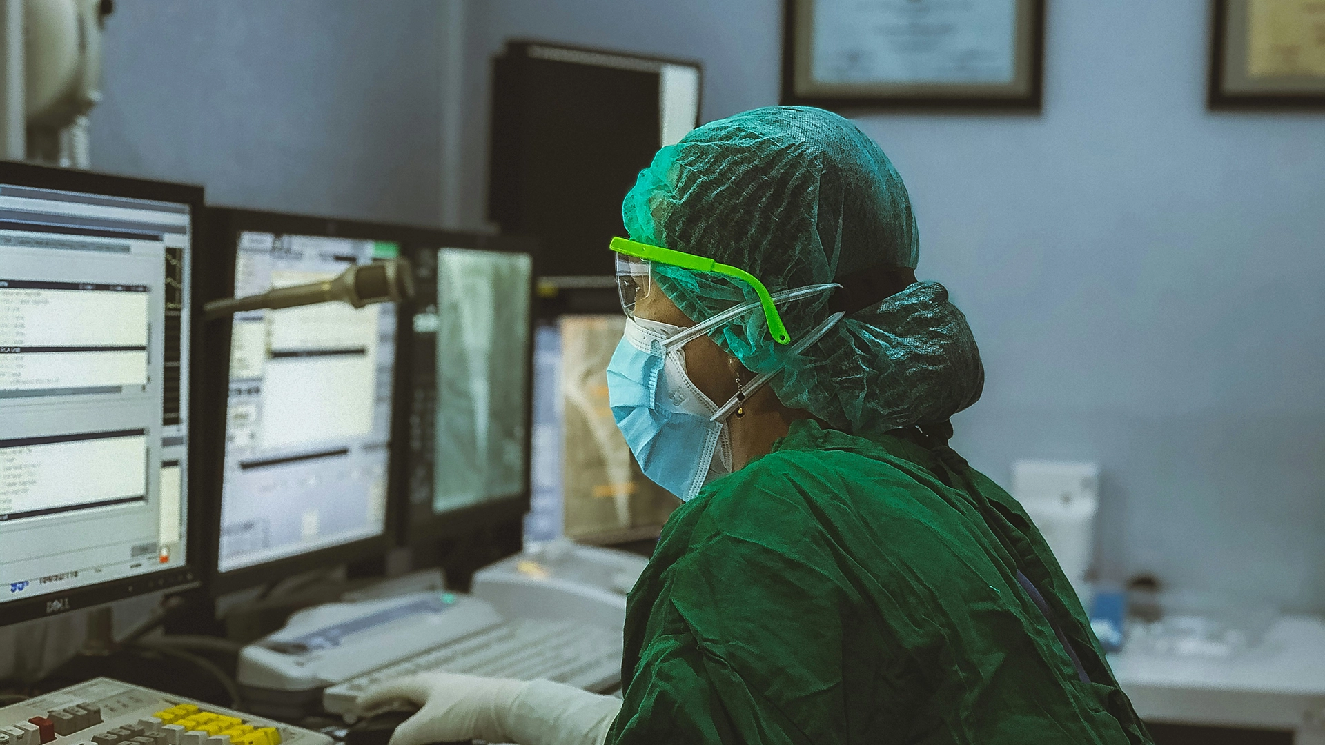 AI in Healthcare: New Stanford Benchmark Measures Real-World Performance
