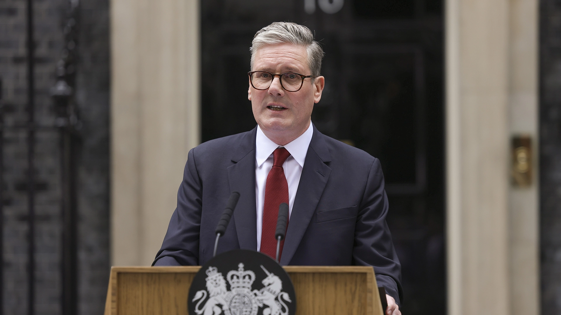 UK Announced Mandatory Digital IDs For Workers By 2029