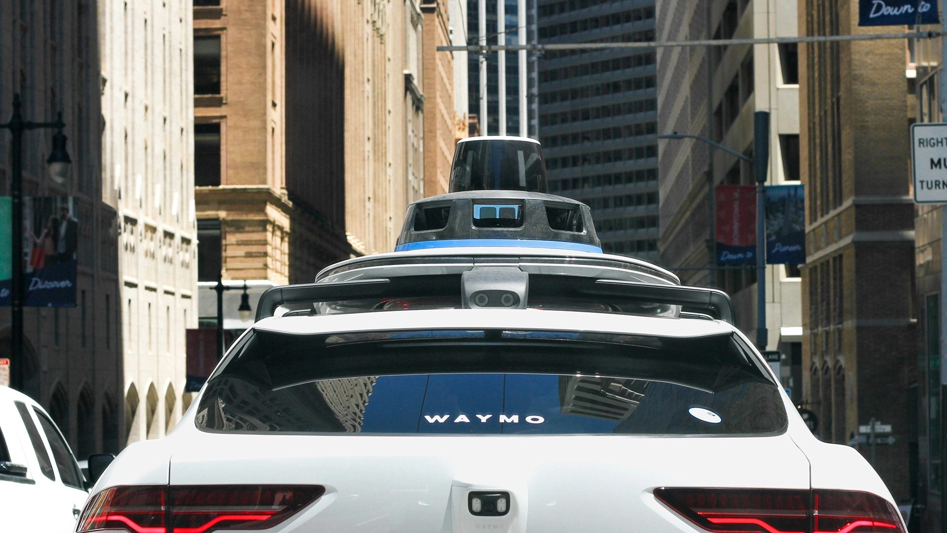 Law Gap Leaves Police Unable To Fine Autonomous Cars